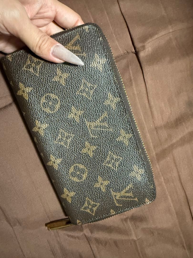 Louis Vuitton モノグラム長財布