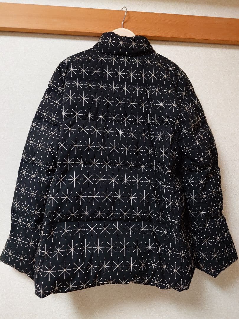 シビラ アスタリスク刺繍ダウンジャケット 黒 Lサイズ