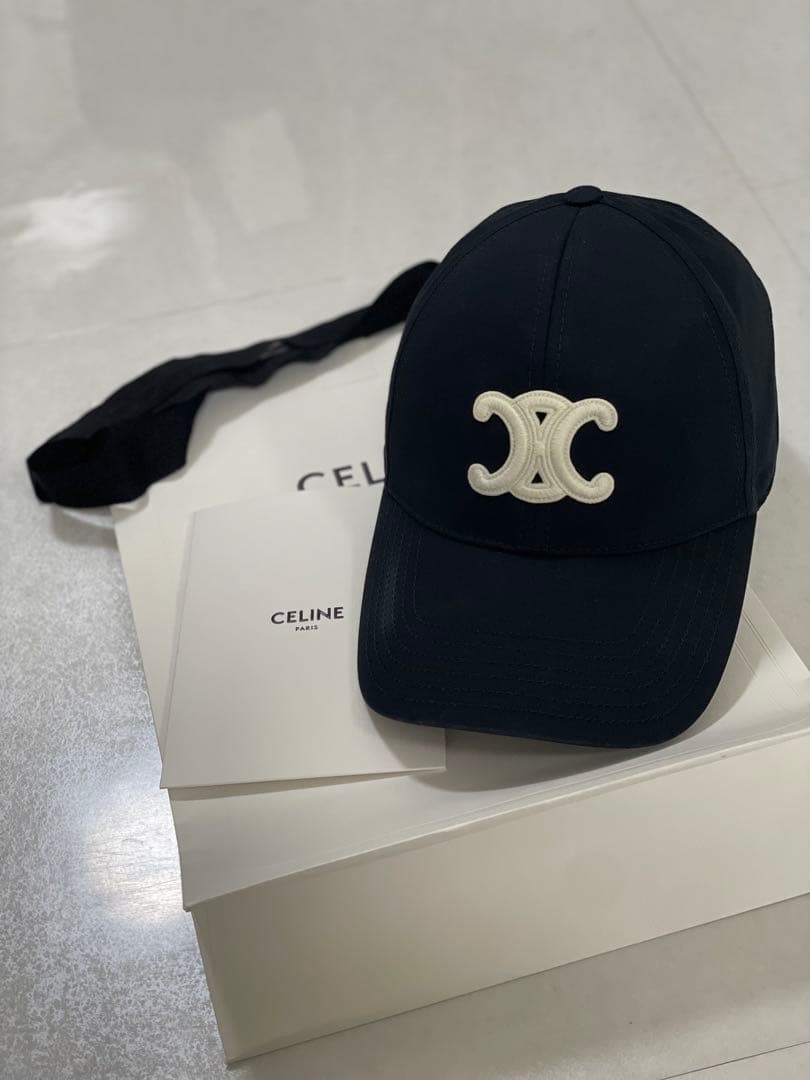 CELINEトリオンフ ベースボールキャップ / コットン　Sサイズ