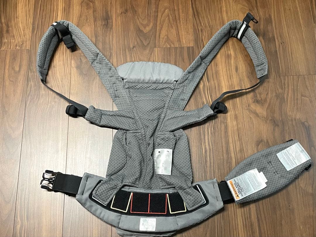 【coco】エルゴ　オムニブリーズ グラファイトグレー