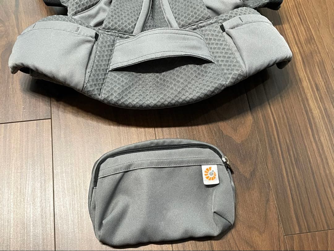 【coco】エルゴ　オムニブリーズ グラファイトグレー