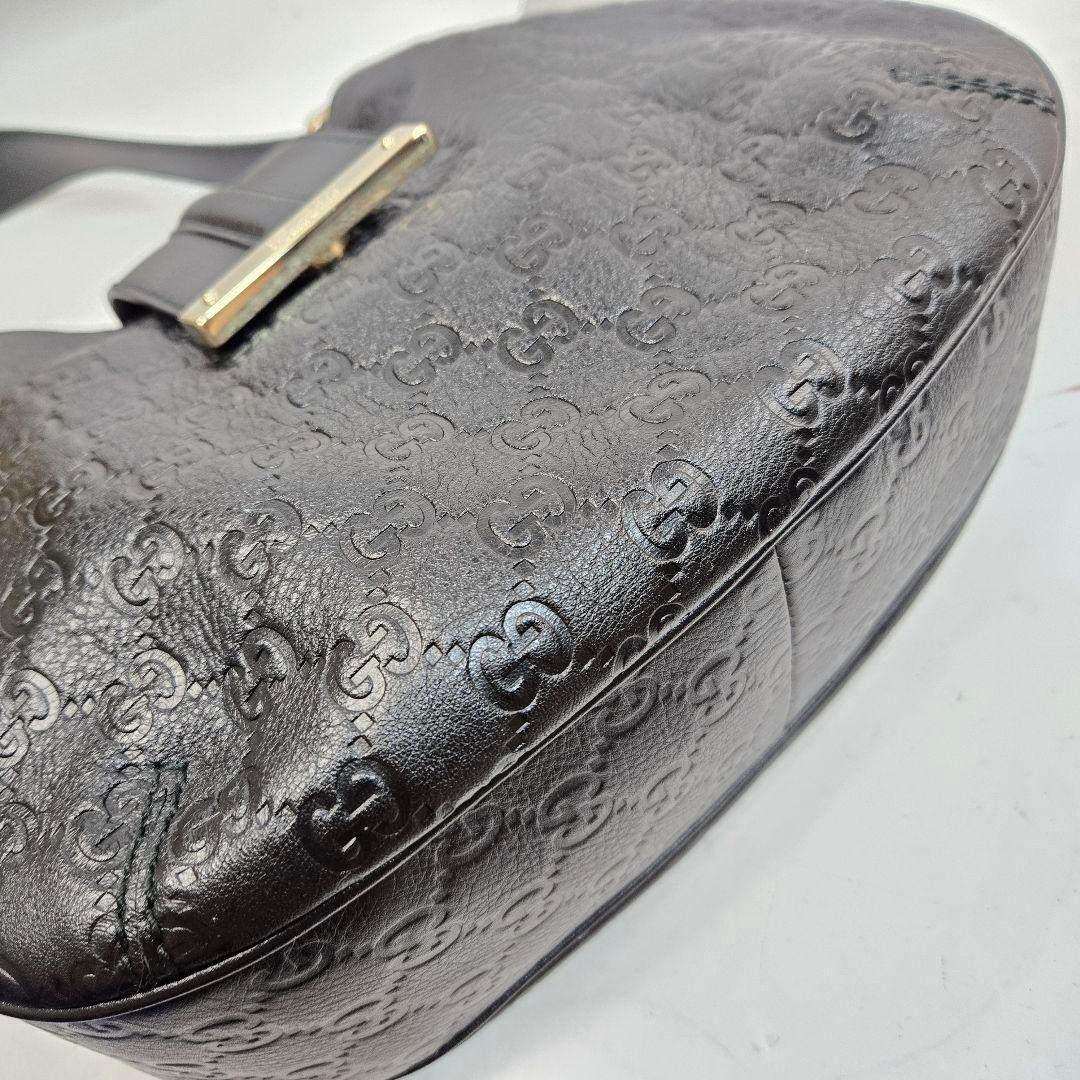 ほぼ未使用 GUCCI ホーボー型 GGシマレザー ショルダーバッグ