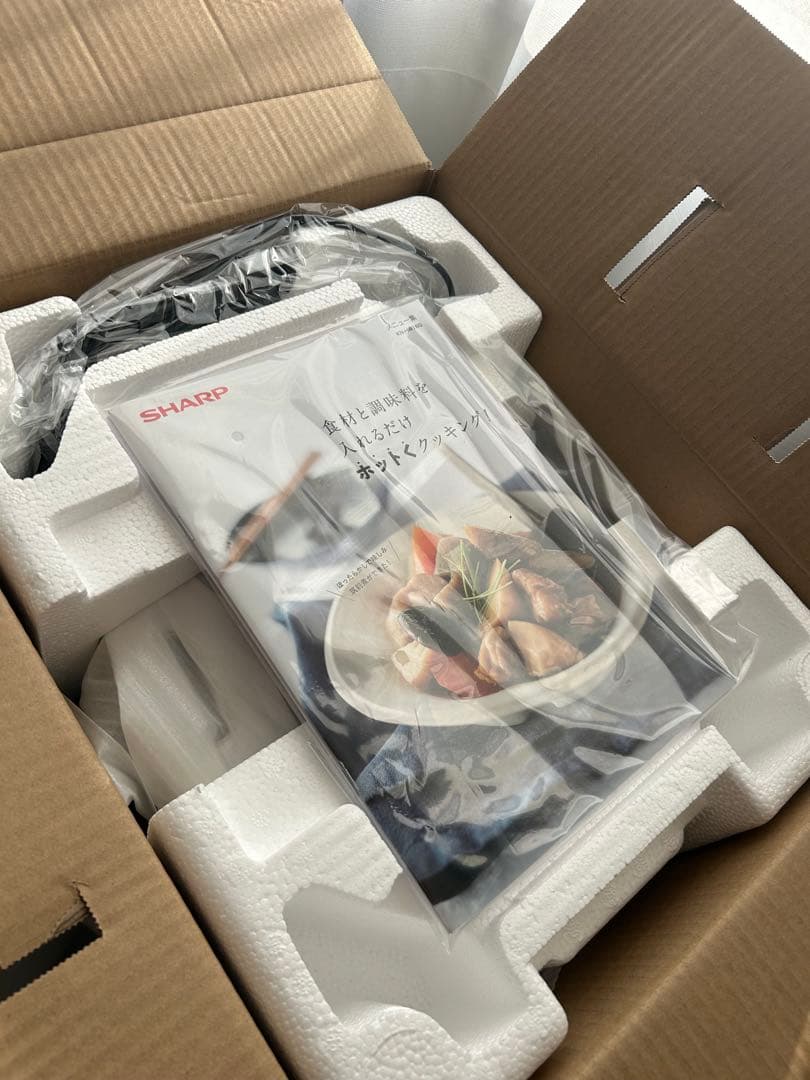 （新品未使用）SHARPヘルシオホットクックKN-HW16G-W電気圧力鍋