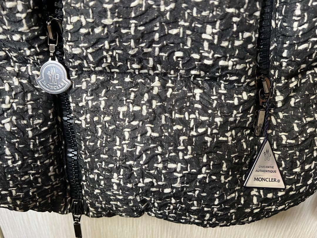 値下げ中　MONCLER モンクレール　アウター