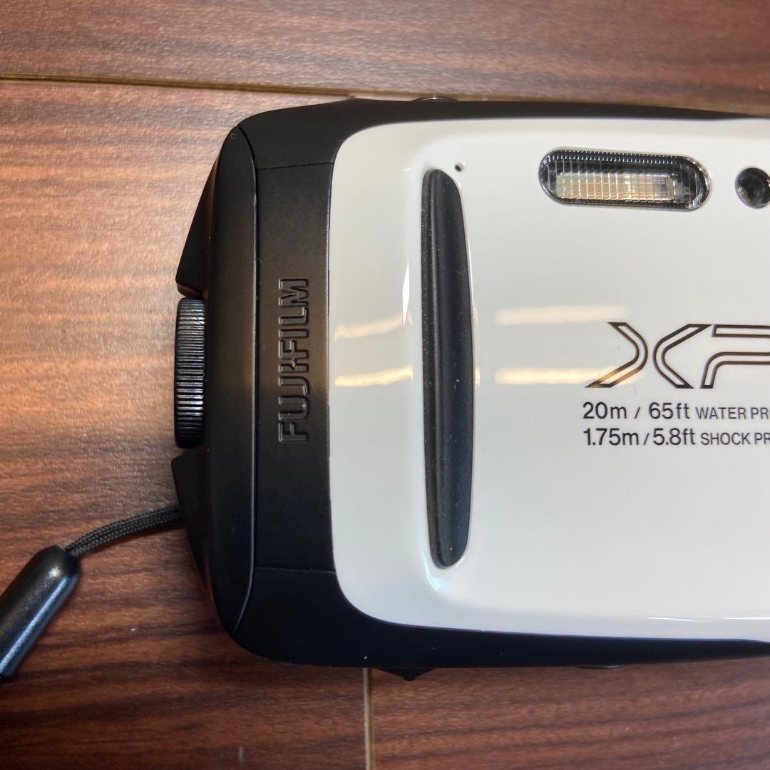FUJI FILM FinePix XP130 デジカメ 4278