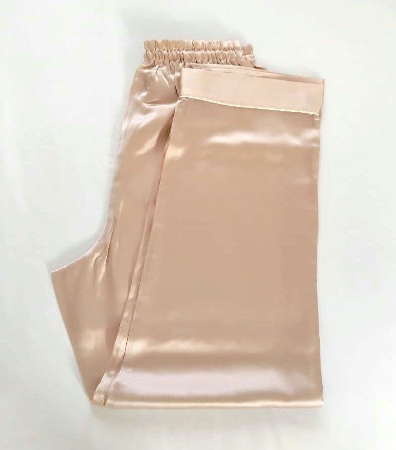 新品・Wacoal ワコール 睡眠科学 シルクパジャマ