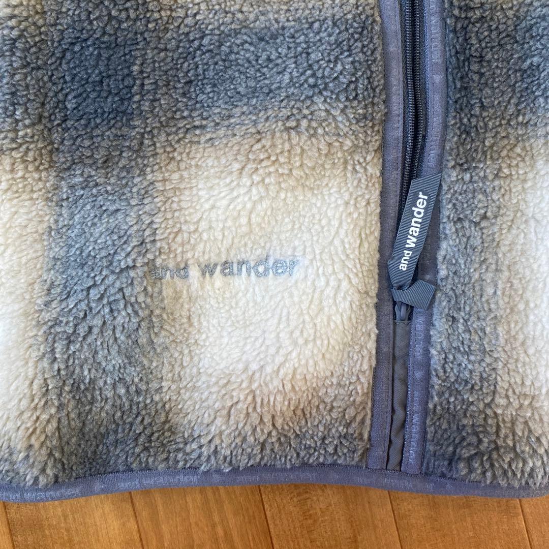 and wander チェック柄 フリース　ベスト　XL