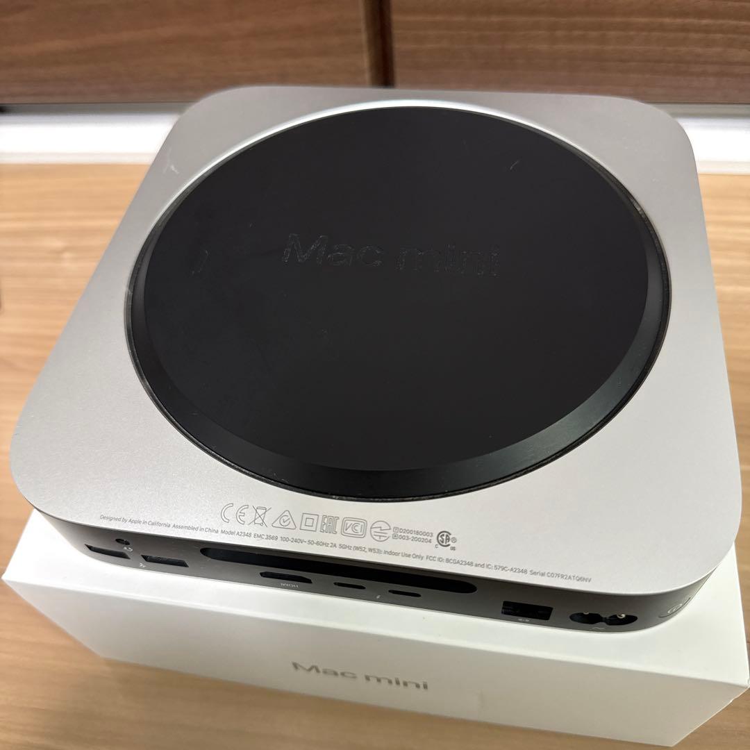 Mac mini M1 メモリ8GB　SSD256GB