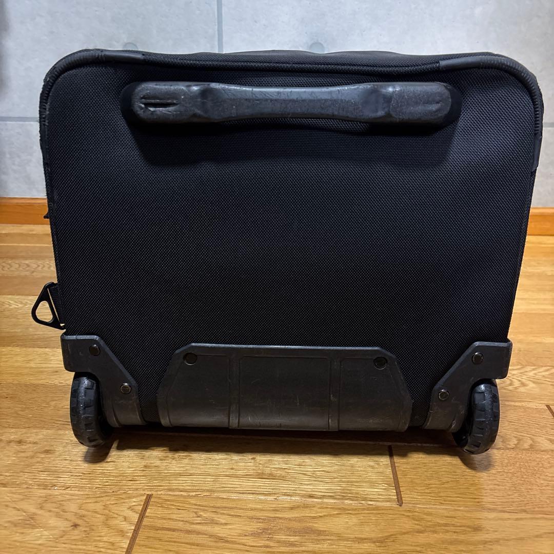 mont-bell モンベル　ウィーリーダッフル 80 キャリーバッグ