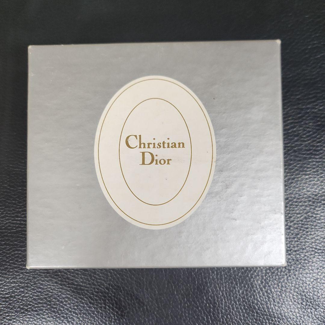 Christian Dior 花形ブローチ　ヴィンテージ
