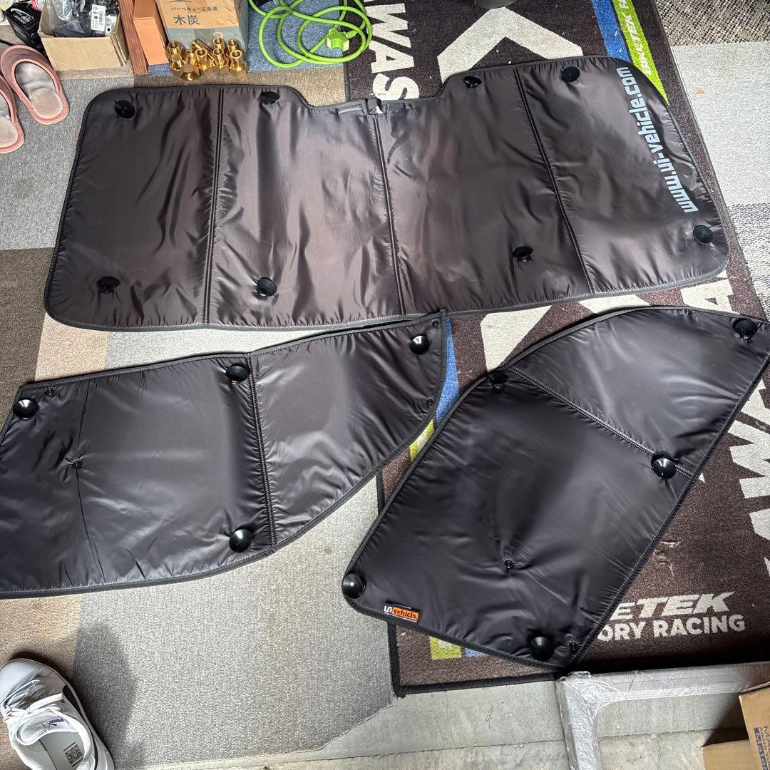 ハイエース200系　サンシェード