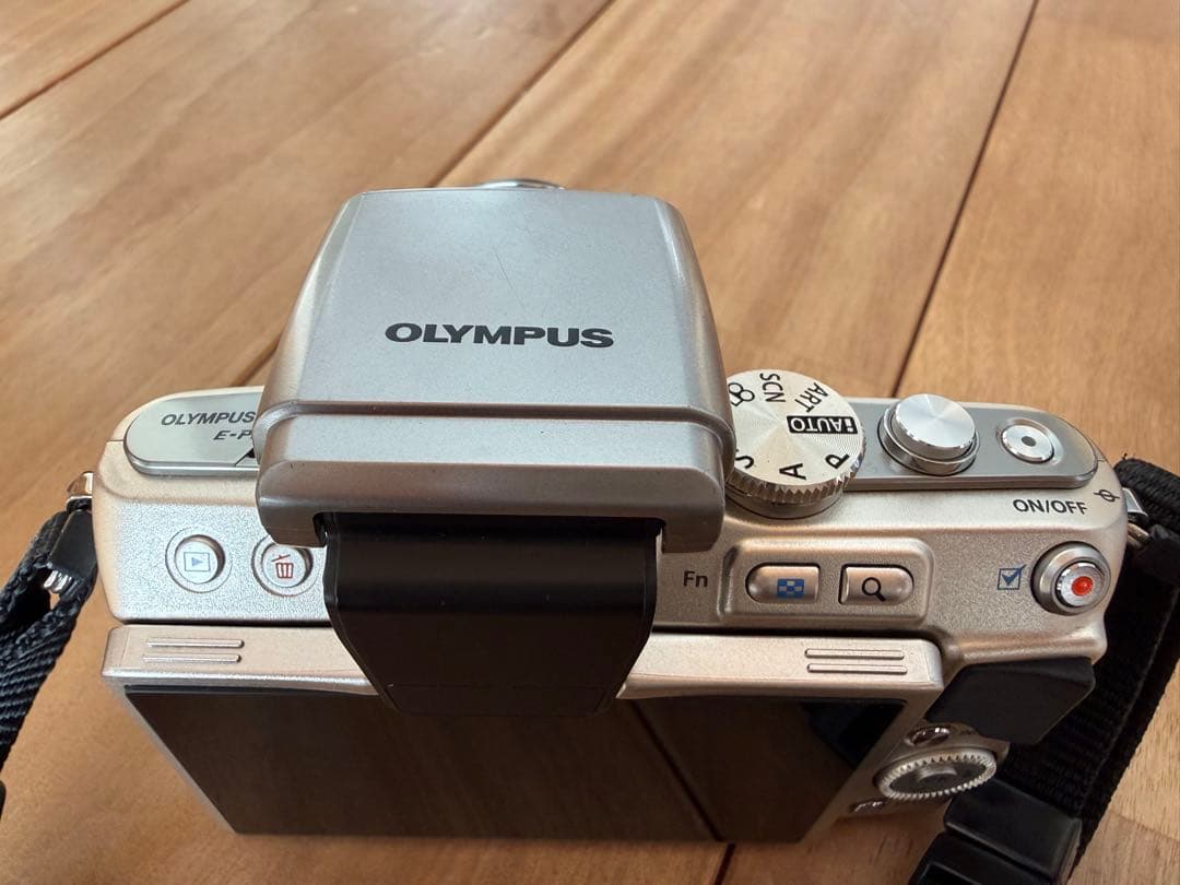 【美品】OLYMPUS 一眼 PEN Lite E-PL5 レンズ キット