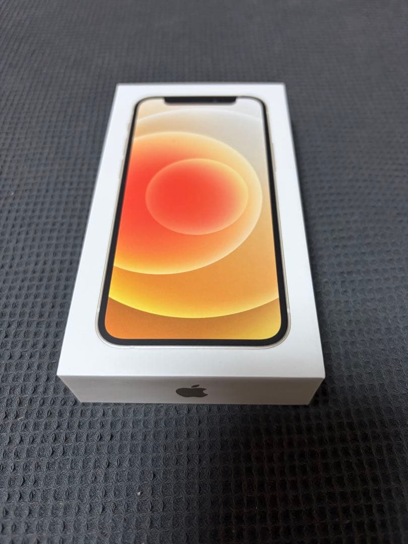 Apple iPhone 12mini 64GB 白 　箱有　SIMフリー　美品