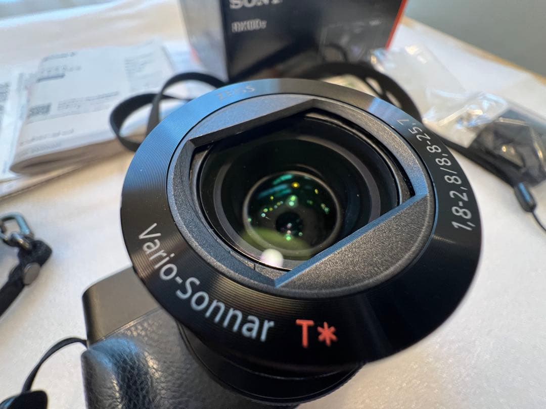 デジタルカメラ SONY RX100V(DSC-RX100M5)