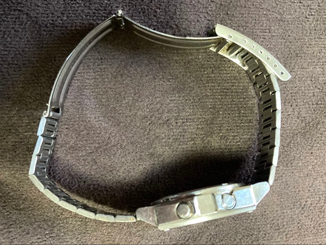 CASIO W-650 カジキ 防水100M 日本製 1980年代