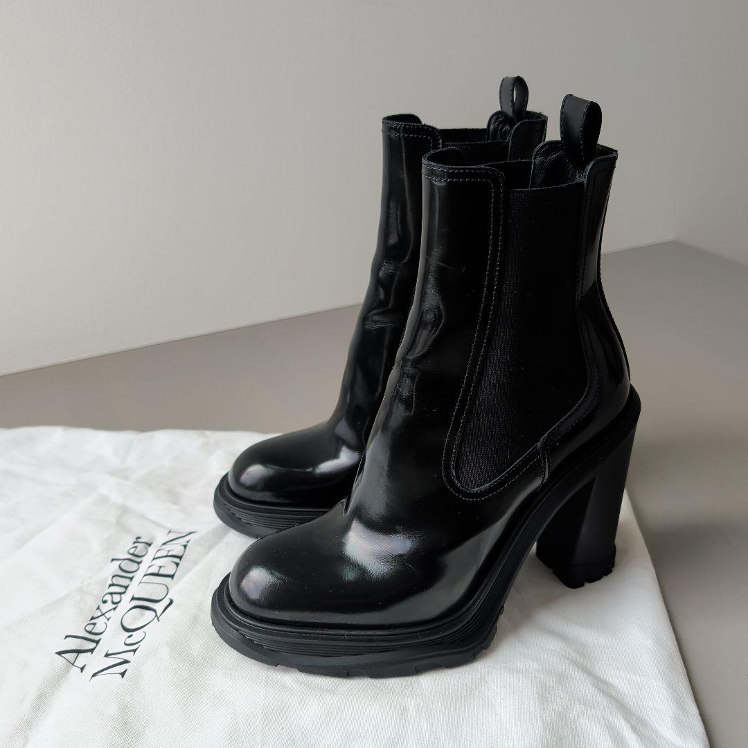 Alexander McQueen サイドゴアブーツ ブラック