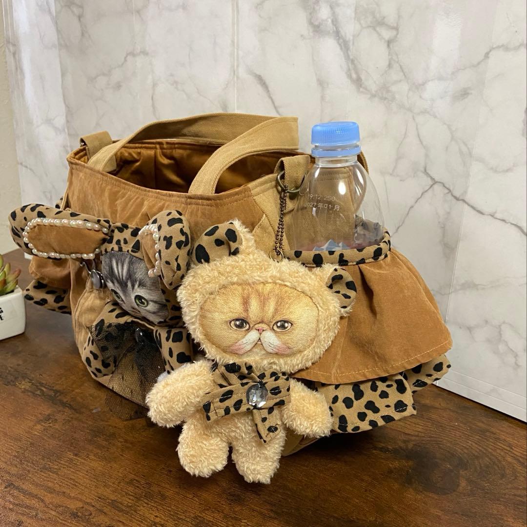 k*☆様 コヤンイサムチョン【デニムリメイク バッグ】 猫ちゃんバッグ