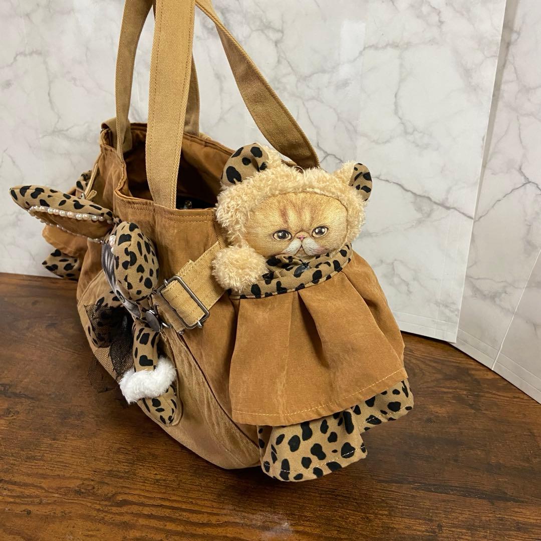 k*☆様 コヤンイサムチョン【デニムリメイク バッグ】 猫ちゃんバッグ