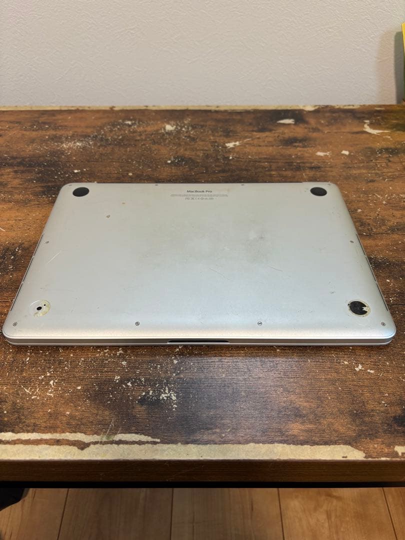 【ジャンク品】シルバー MacBook 本体 使用感あり
