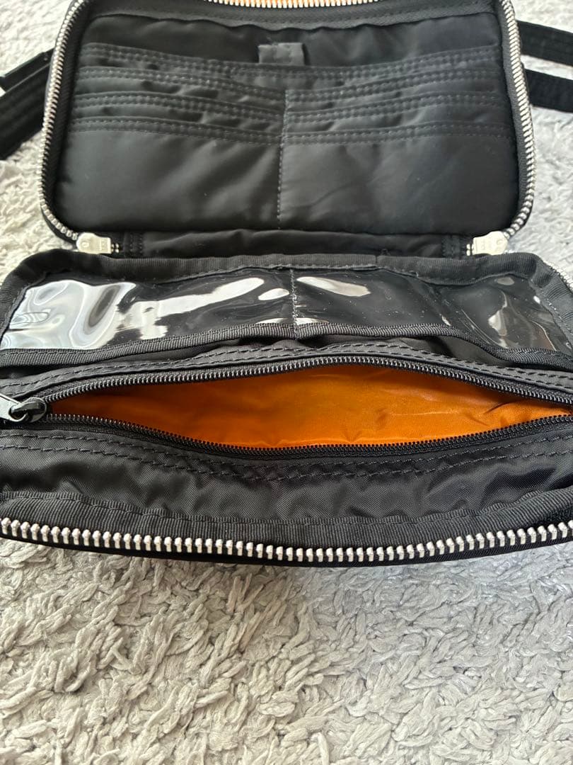 PORTER ブラック ショルダーバッグ サコッシュ