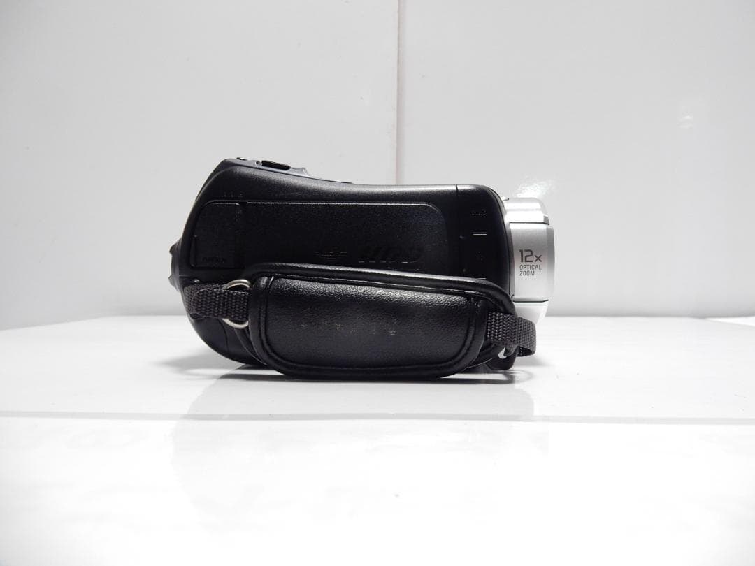 希少　訳有り　動作品　ソニー　SONY HDR-SR11 ビデオカメラ 60GB