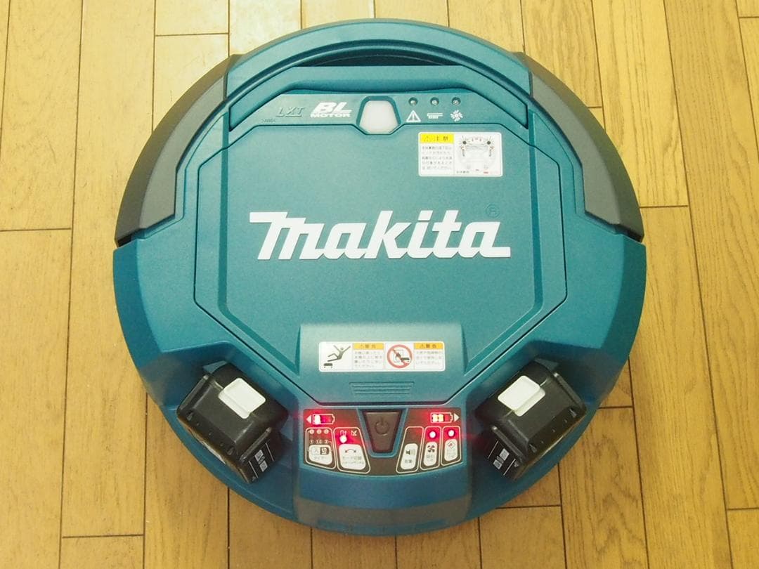 美品！マキタ　ロボット掃除機 RC200D （23年製）