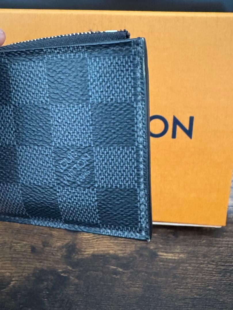 Louis Vuitton ダミエ ブラック ケース