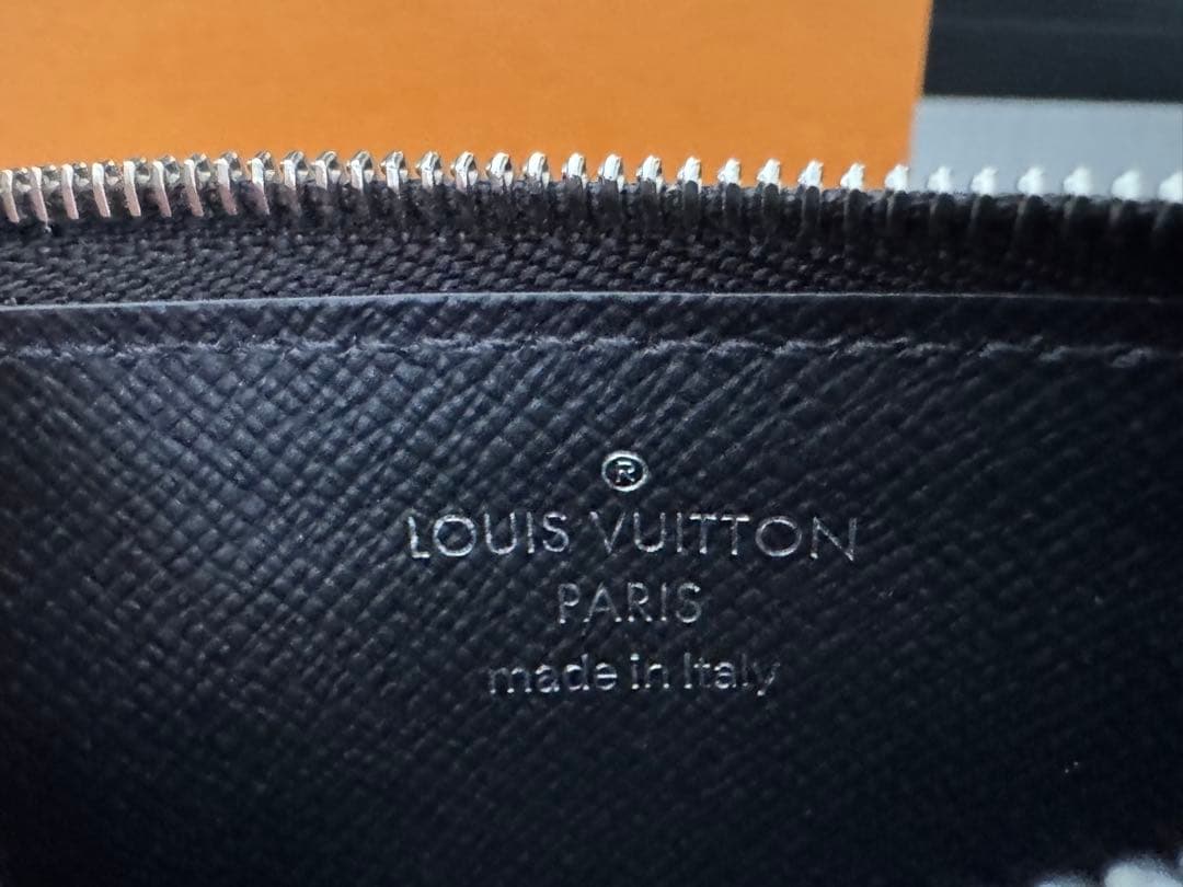 Louis Vuitton ダミエ ブラック ケース