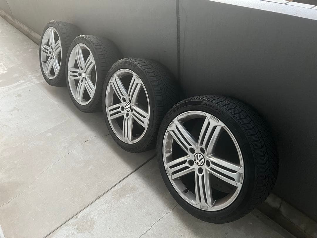 Volkswagen 225/40 R18 ホイールスタッドレスセット(2/4)