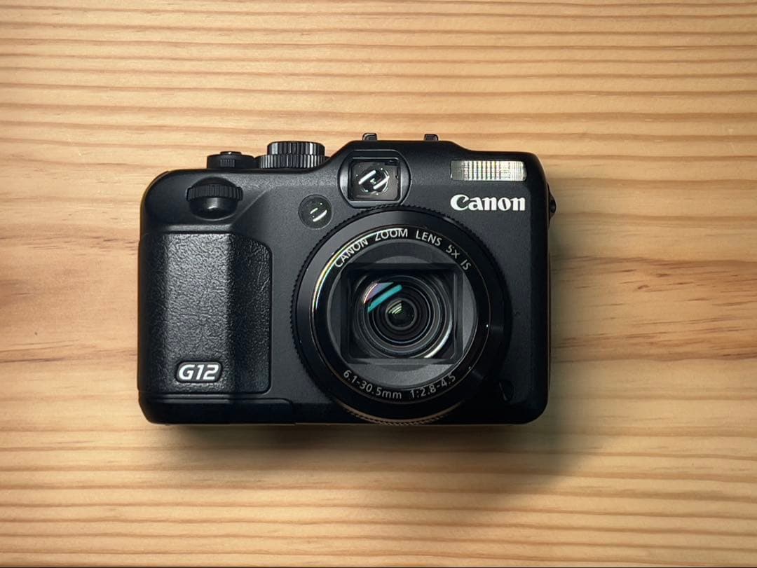 Canon キャノン PowerShot G12 バッテリー3個、充電器