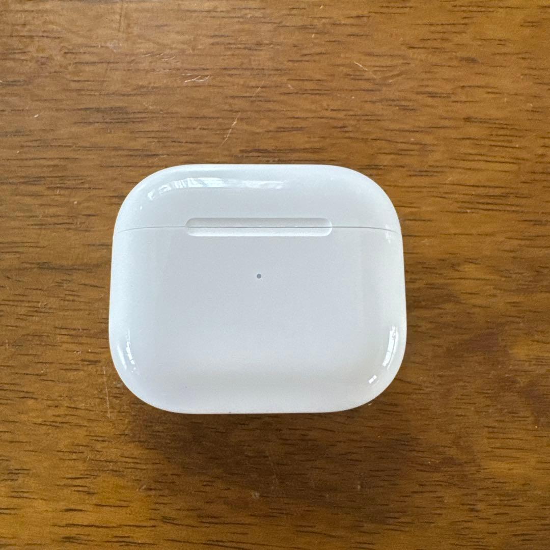 AirPods(第3世代)本体 ワイヤレスイヤホン込み