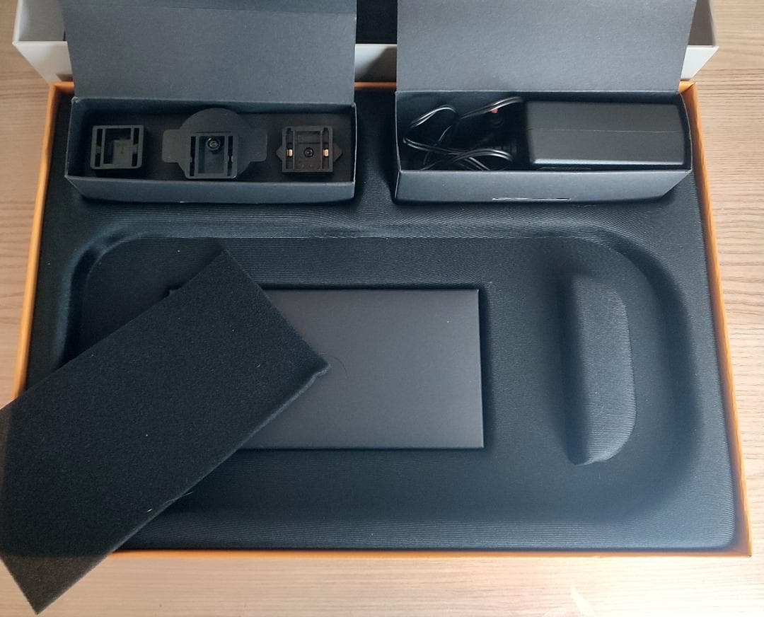 Bang & Olufsen スピーカー B&O Beoplay A2 グレー銅