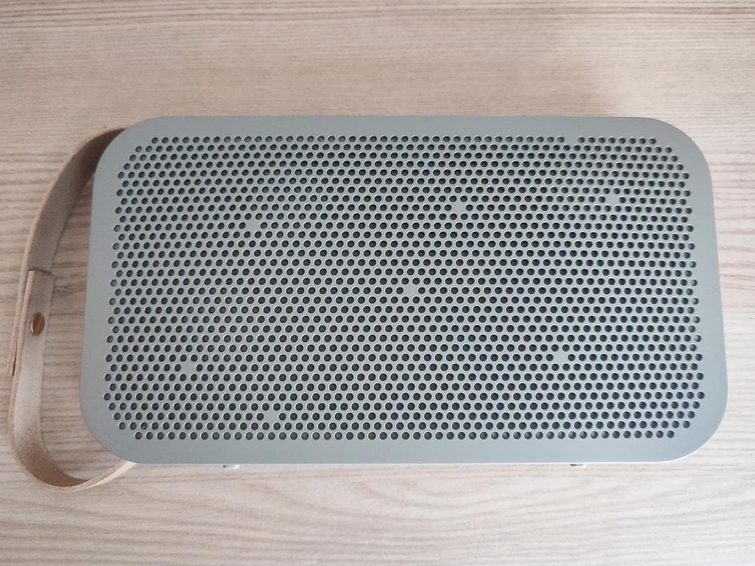 Bang & Olufsen スピーカー B&O Beoplay A2 グレー銅