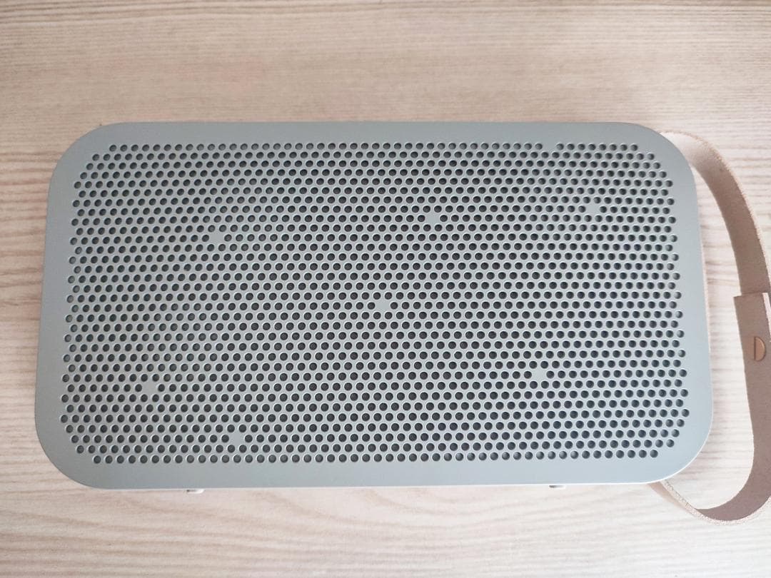 Bang & Olufsen スピーカー B&O Beoplay A2 グレー銅