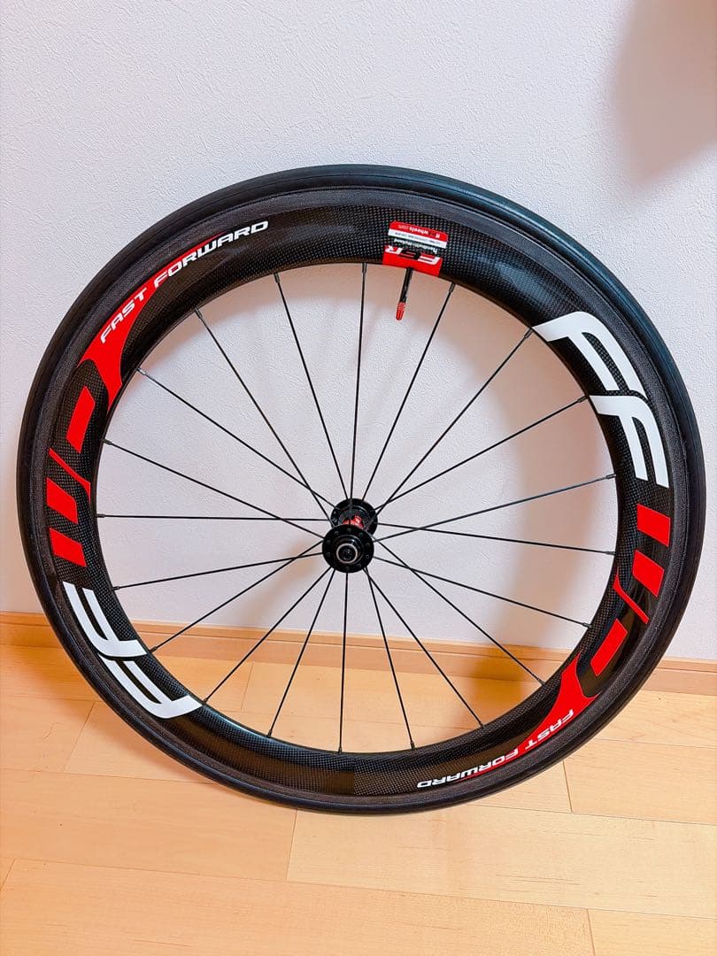 FAST FORWARD F6R カーボンホイール　ホイールバック付