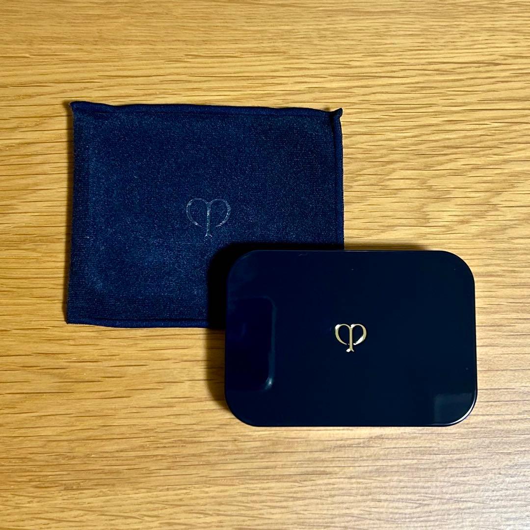 【クレ・ド・ポー ボーテ】パウダーファンデーション　タンプードルエクラⅡ