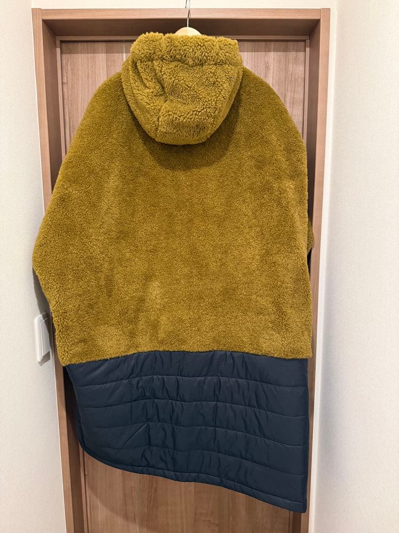 ジャケット・アウター UGG Jex Reversible Cape Coat