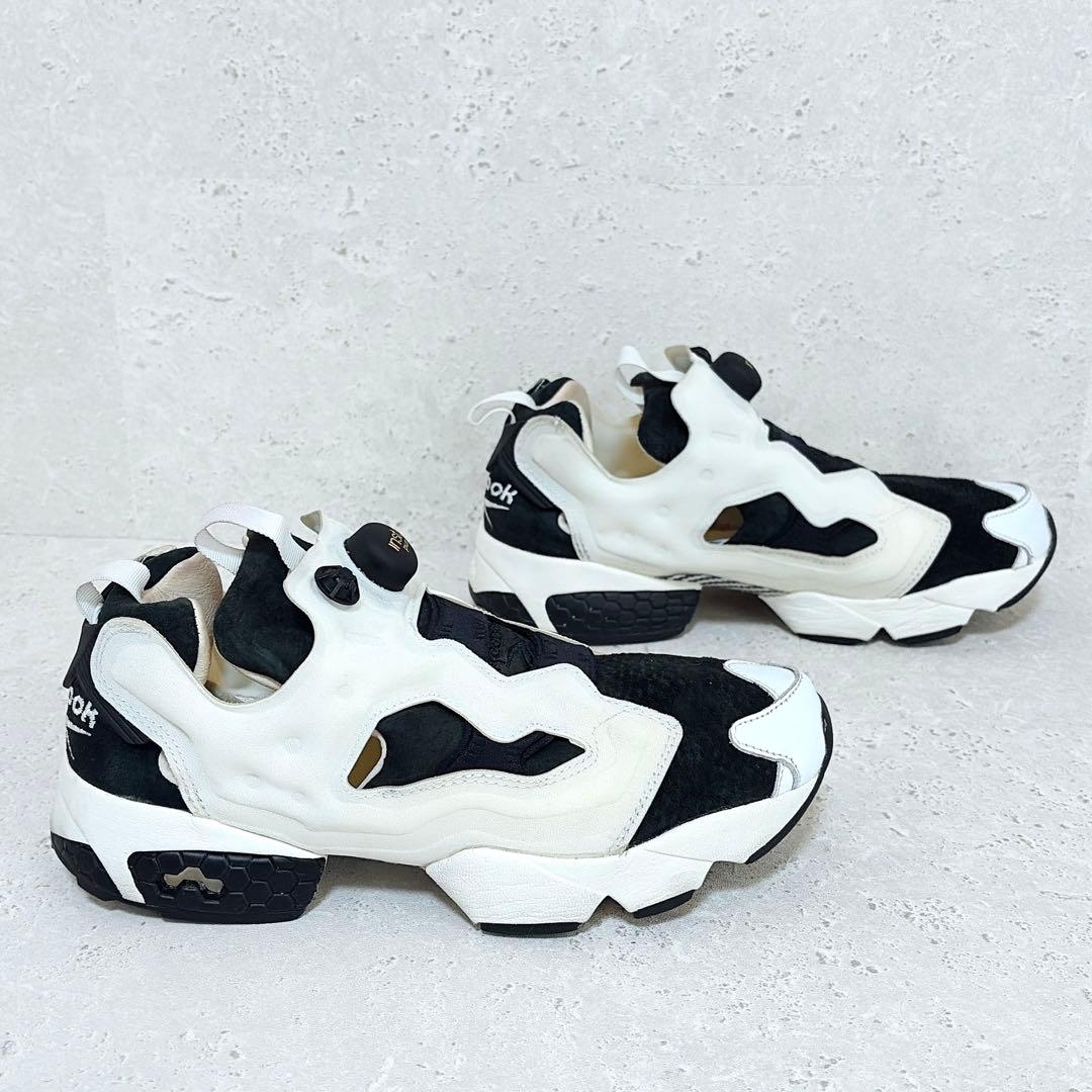 リーボック インスタポンプフューリー スニーカー ブラック ホワイト 26cm