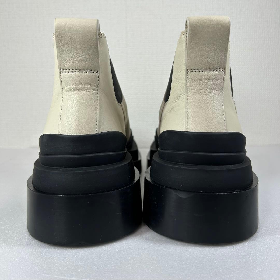 1/31限定価格【箱 保存袋付】BOTTEGA VENETA サイドゴア タイヤ