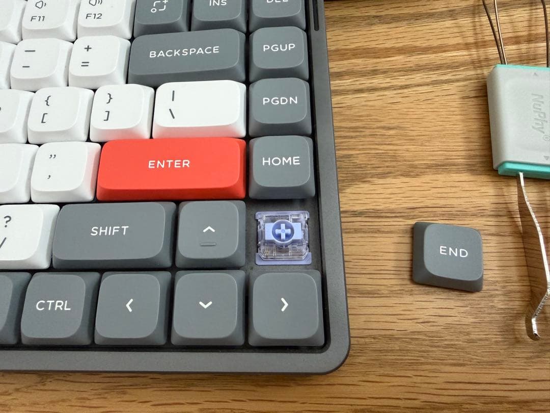 Nuphy Air75 V2 メカニカルキーボード本体 スイッチ2種類付き