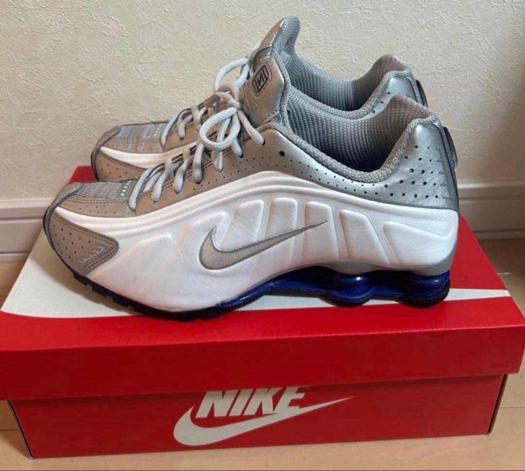 【最安値】NIKE SHOX R4