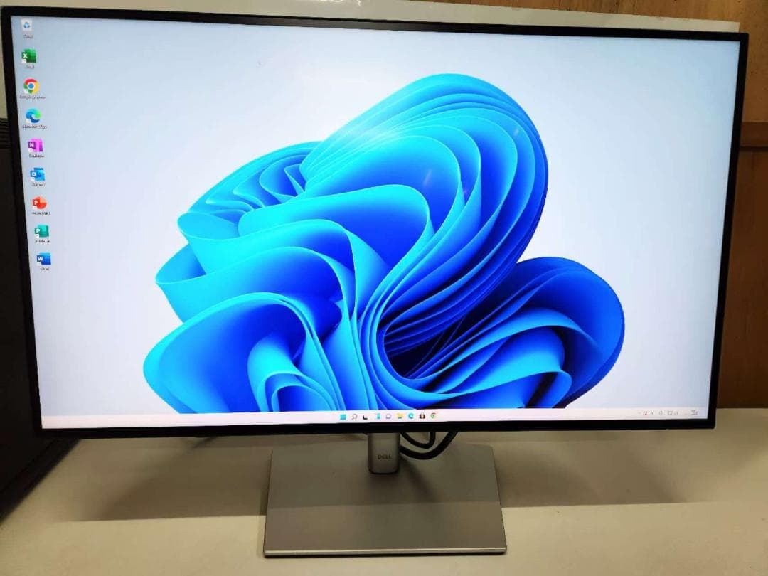 Dell U2723QE液晶モニター+ i7-9700k16g ssd1t+2t