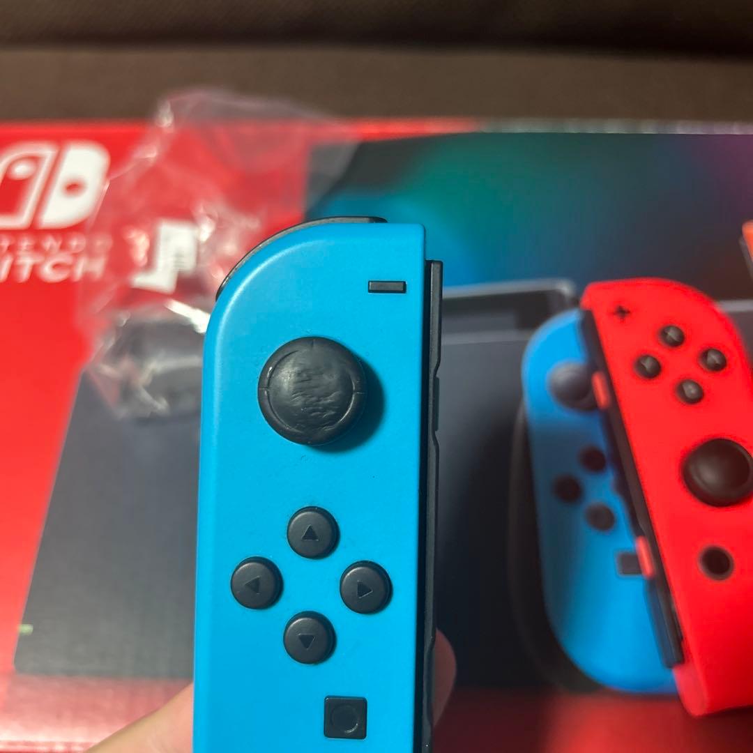 Switch 本体とその周辺機材