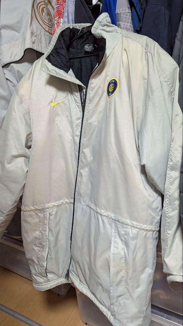 インテル ベンチコート Lサイズ