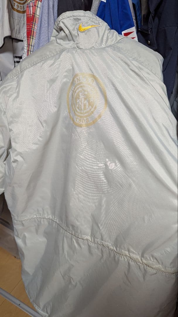 インテル ベンチコート Lサイズ