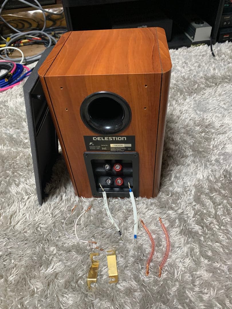 英国セレッション F10スピーカー