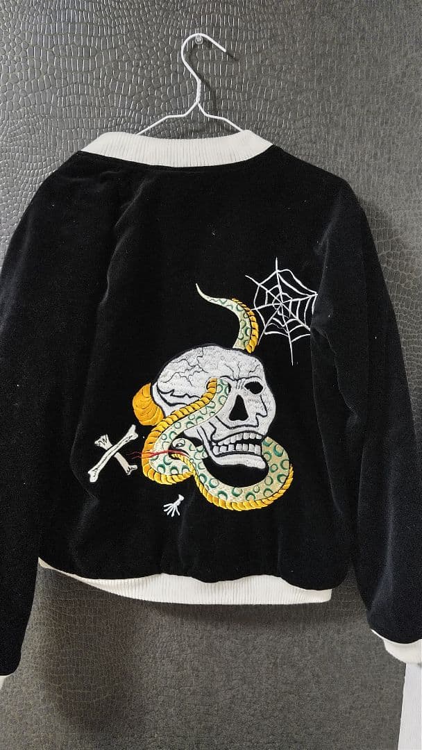 美品別珍　ドライボーンズ　スカジャン