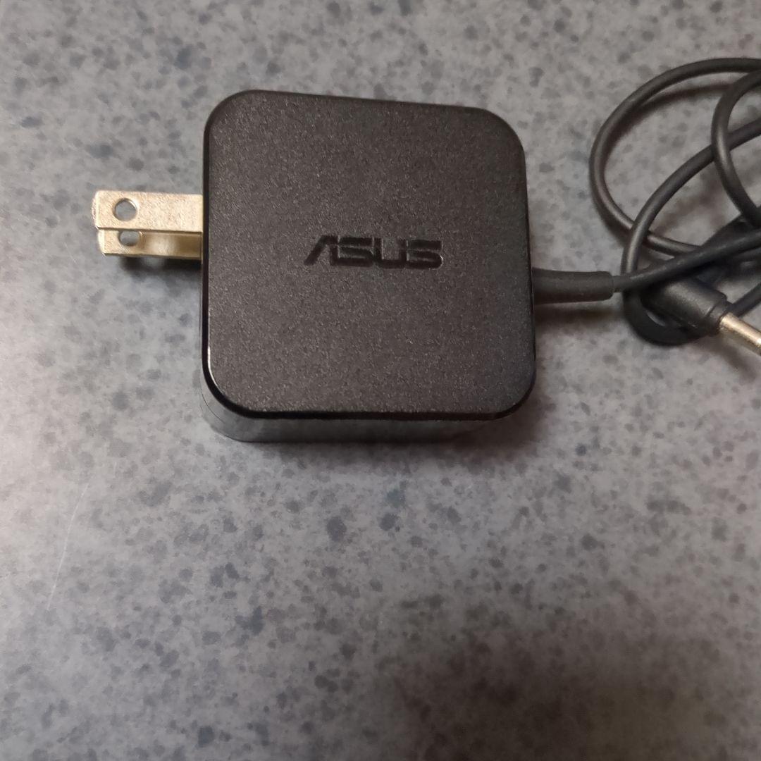 A*i様 ASUS VivoBook S14 本体 DRAM4GB　マニュアル、