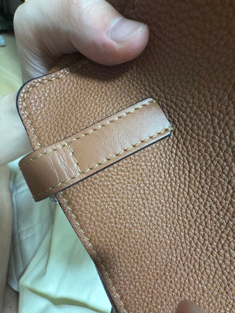 【美品】ロエベ ミリタリーメッセンジャーバッグ XS ソフトグレインカーフ タン