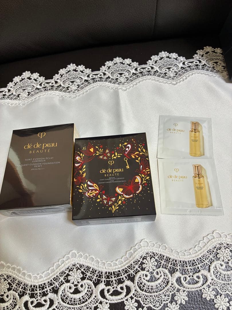 クレドポーボーテタンクッションエクラルミヌ限定ケース付オークル10 新品未開封